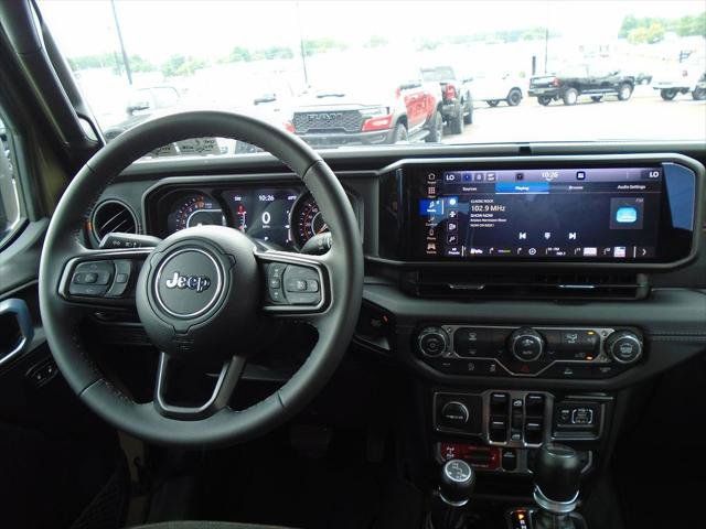 Certified 2026 Jeep Gladiator Mojave AWD/4WD image 12