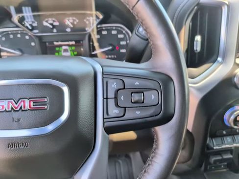 Certified 2022 GMC Sierra 1500 SLT AWD/4WD image 26