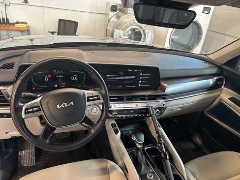 Certified 2023 Kia Telluride S FWD image 19