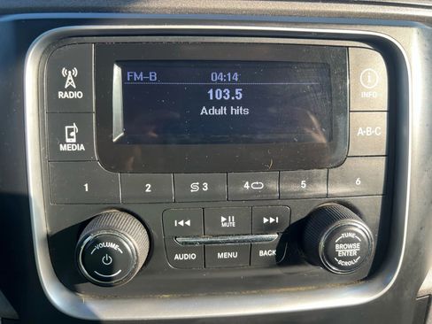 Used 2013 RAM 1500 Express image 41