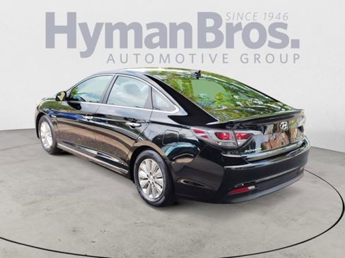 Used 2016 Hyundai Sonata SE image 5