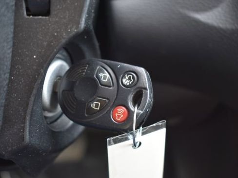 Used 2017 Ford Focus SE FWD image 23