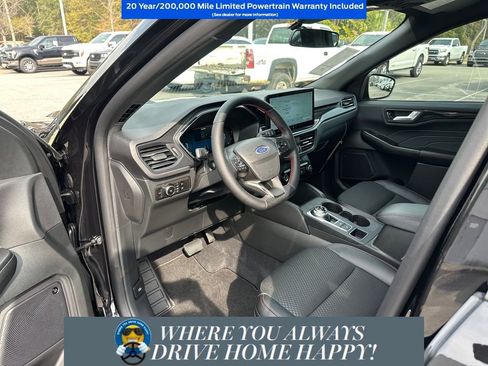 New 2026 Ford Escape ST-Line Select w/ Tech Pack #2 AWD/4WD image 9