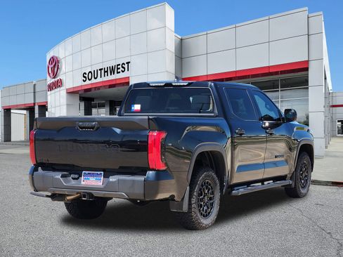 Used 2025 Toyota Tundra SR5 image 5