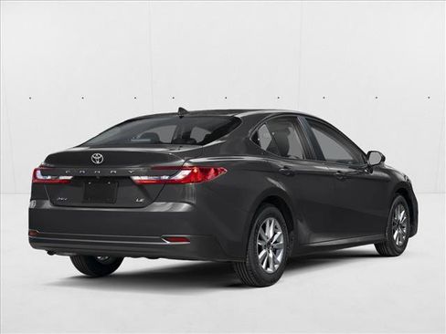 New 2026 Toyota Camry LE w/ Convenience Package FWD image 2