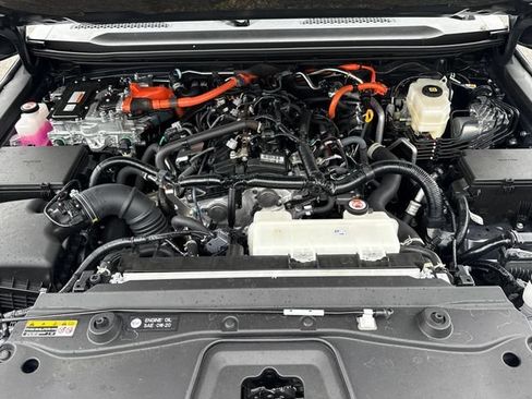 Used 2025 Toyota Land Cruiser AWD/4WD image 8