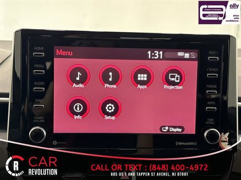 Used 2021 Toyota Corolla LE FWD image 18