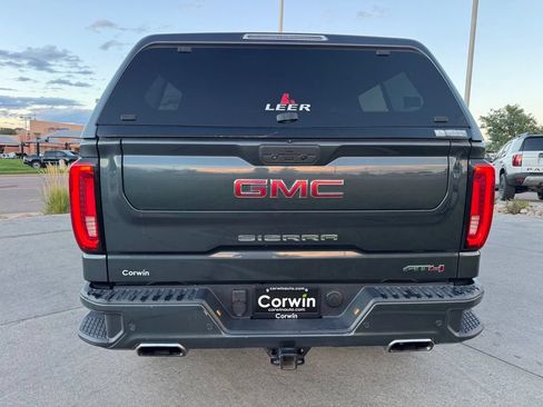 Used 2020 GMC Sierra 1500 AT4 w/ AT4 Premium Package AWD/4WD image 8