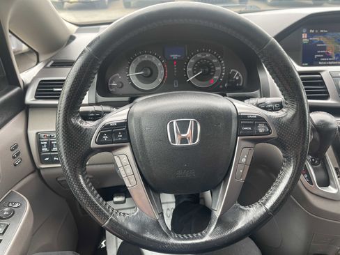 Used 2014 Honda Odyssey Touring Elite image 33