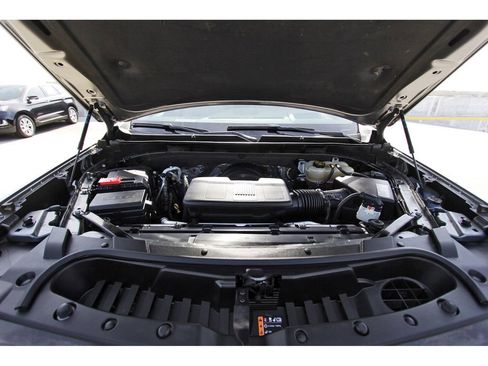 Used 2021 GMC Yukon Denali w/ Denali Premium Package image 32