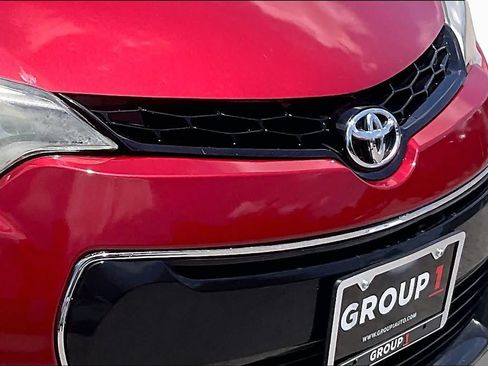 Used 2014 Toyota Corolla S FWD image 29