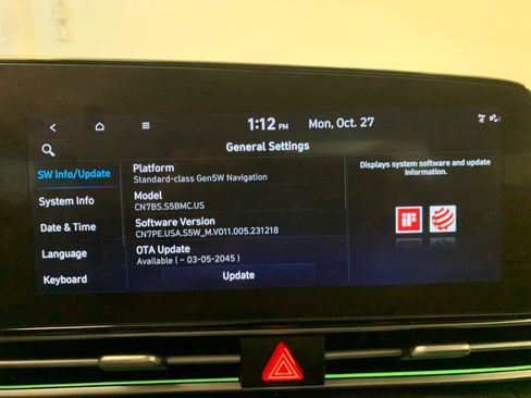 Used 2024 Hyundai Elantra SEL image 29