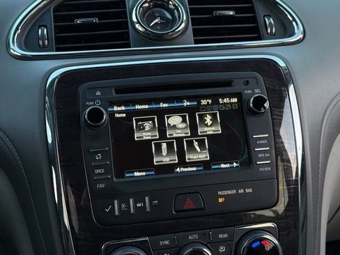 Used 2017 Buick Enclave Convenience image 25