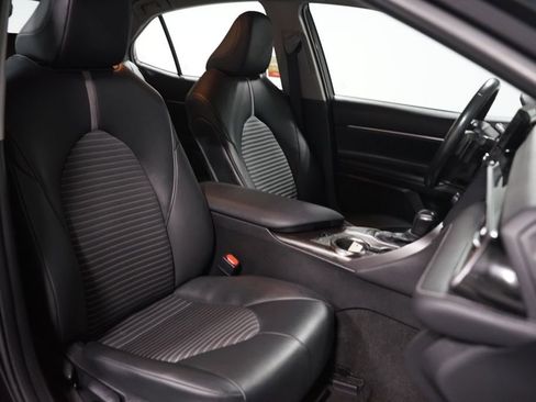 Certified 2024 Toyota Camry SE image 28