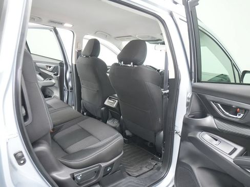 Used 2023 Subaru Ascent Premium AWD/4WD image 27