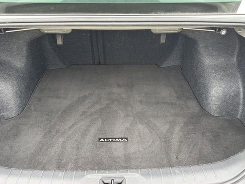 Certified 2024 Nissan Altima 2.5 SV FWD image 12