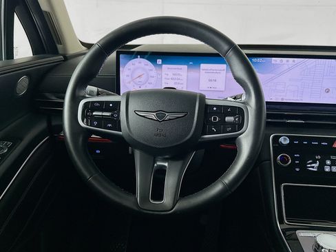 Used 2025 Genesis GV80 2.5T Standard AWD/4WD image 18