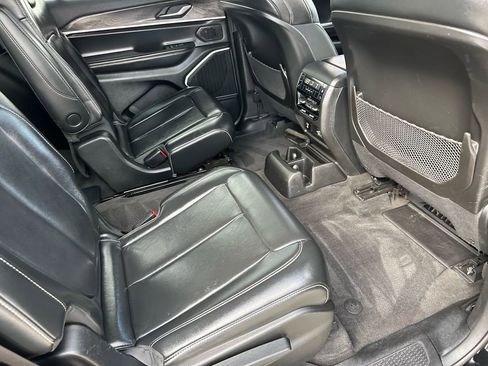 Used 2021 Jeep Grand Cherokee L Limited image 27