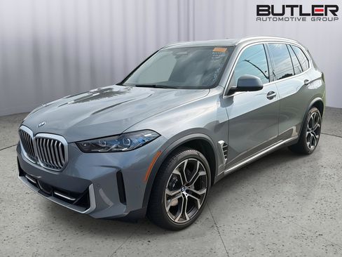 Used 2024 BMW X5 xDrive40i w/ Premium Package AWD/4WD image 1