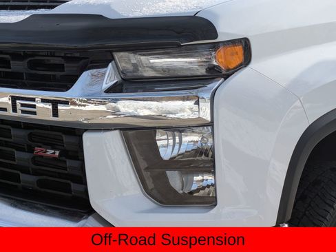 Used 2023 Chevrolet Silverado 2500 LT w/ Convenience Package image 26