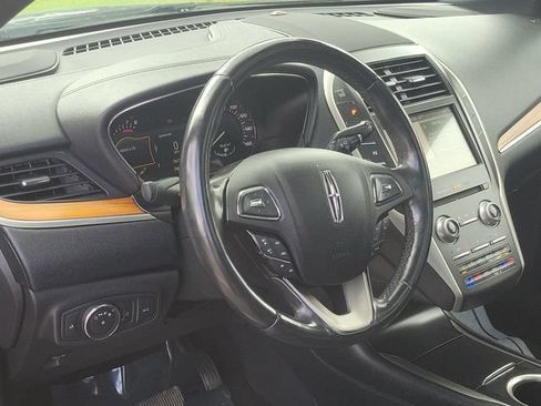 Used 2017 Lincoln MKC Reserve w/ Lincoln MKC Climate Package AWD/4WD image 10