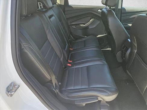 Used 2015 Ford Escape Titanium FWD image 20