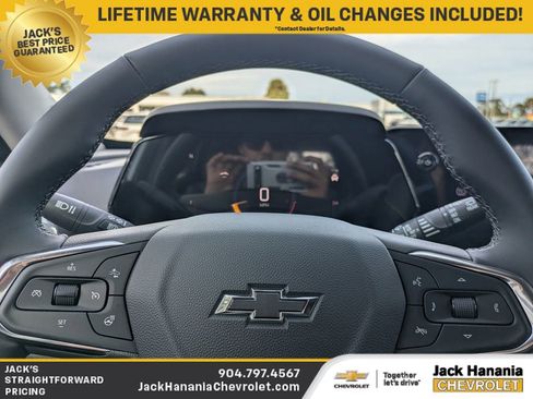 New 2026 Chevrolet Trax ACTIV w/ Sunroof Package FWD image 31
