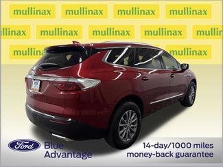 Used 2023 Buick Enclave Essence video 3