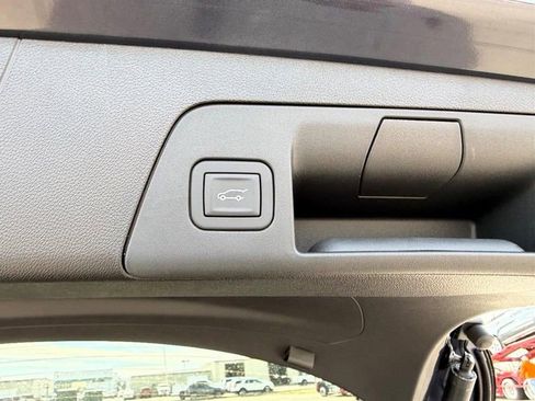 New 2026 Buick Envision Avenir image 6