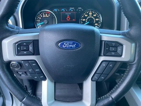 Used 2018 Ford F150 Lariat image 18