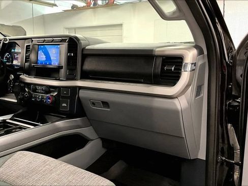 Used 2023 Ford F350 XLT AWD/4WD image 20