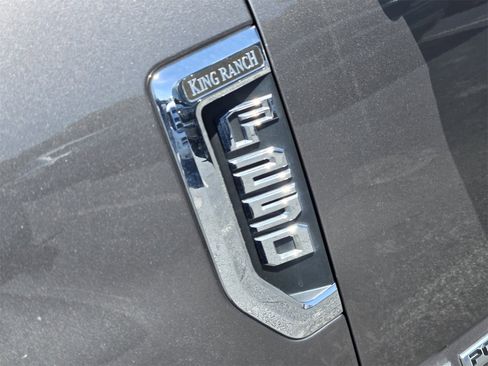 Used 2019 Ford F250 King Ranch image 11