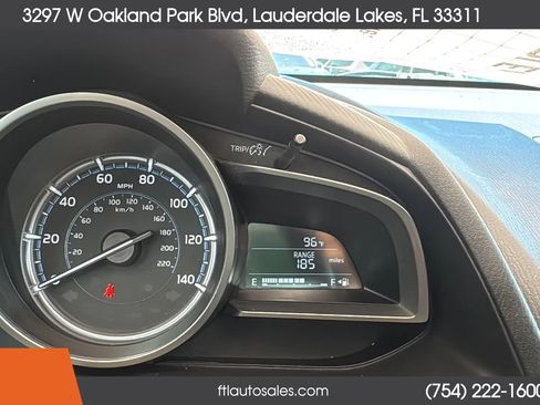 Used 2020 Toyota Yaris LE FWD image 48