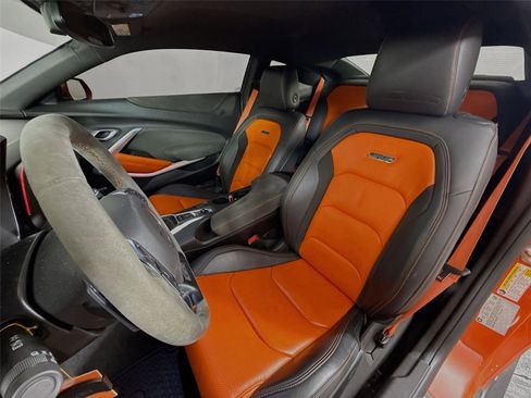 Used 2018 Chevrolet Camaro SS w/ Hot Wheels Edition image 2