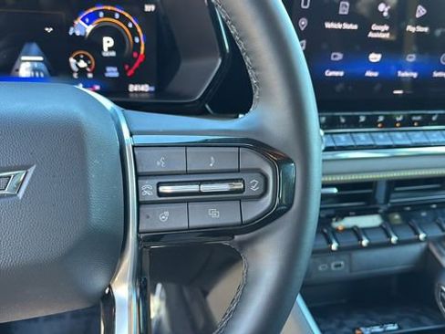 Used 2024 Chevrolet Colorado ZR2 w/ ZR2 Bison Edition image 24