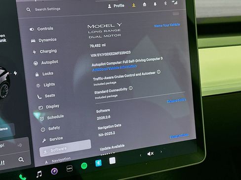 Used 2021 Tesla Model Y Long Range AWD/4WD image 18