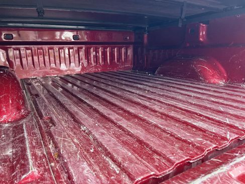 Used 2018 Chevrolet Silverado 1500 LT w/ All Star Edition image 45