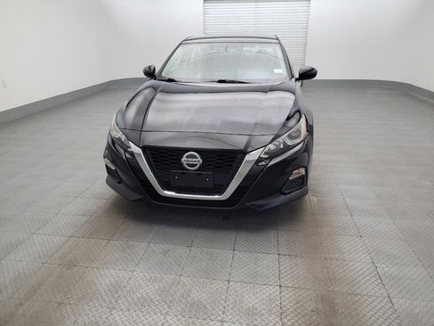 Used 2020 Nissan Altima 2.5 S FWD image 15