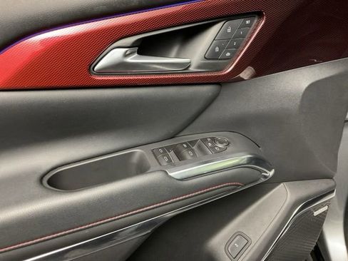 Used 2024 Chevrolet Traverse RS image 10