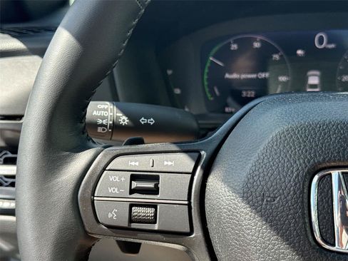 Used 2025 Honda Accord Sport image 20
