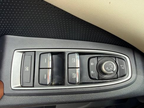 Used 2020 Subaru Ascent Touring AWD/4WD image 45