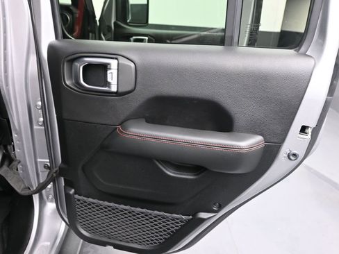 Used 2020 Jeep Wrangler Unlimited Rubicon w/ Quick Order Package 28Y Recon image 11