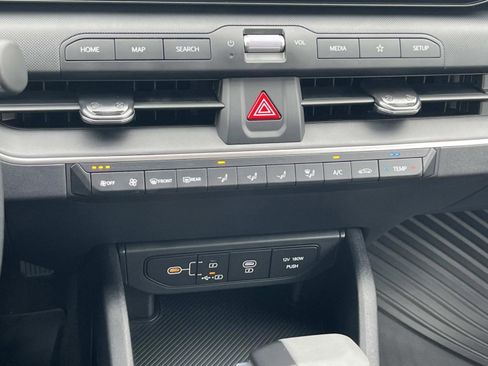 New 2025 Kia K4 LXS image 23