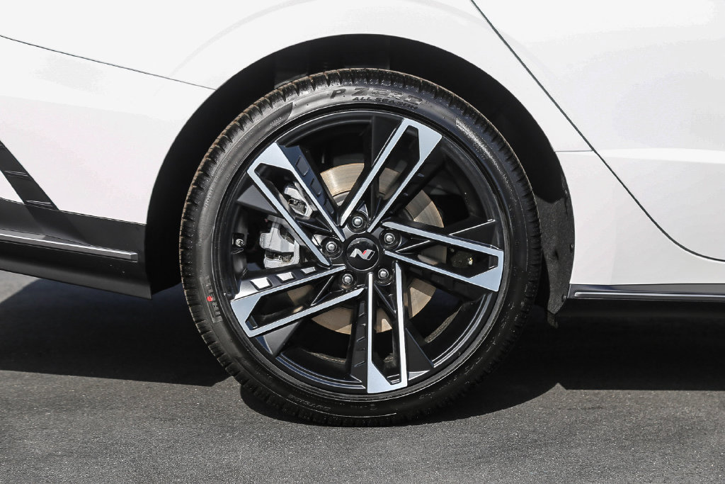 New 2026 Hyundai Sonata N Line FWD image 8