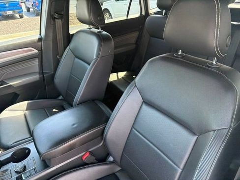 Used 2021 Volkswagen Atlas Cross Sport SE AWD/4WD image 14
