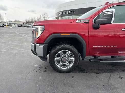 New 2026 GMC Sierra 2500 SLT w/ SLT Premium Package image 5