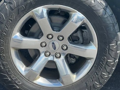 Used 2022 Ford F150 XLT w/ Equipment Group 302A High AWD/4WD image 15