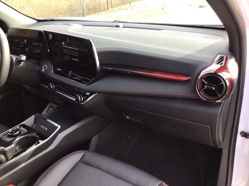 New 2026 Chevrolet Equinox RS image 25