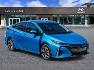 Used 2017 Toyota Prius Prime Premium image 1
