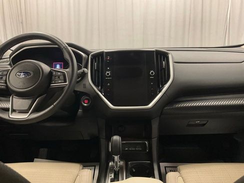 Used 2024 Subaru Ascent Premium w/ Convenience Package AWD/4WD image 33